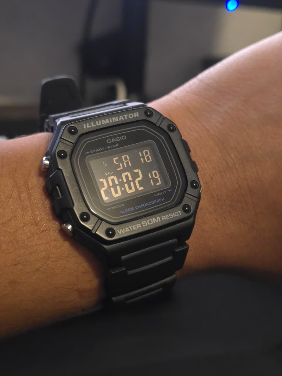 Customer photo review of Reloj Casio Vintage W-218H-1BVDF Pantalla Negativa