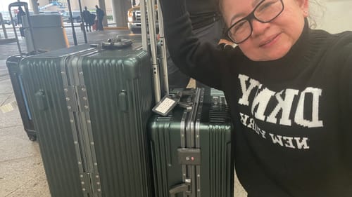 Customer photo review of Check-in: All-in-One 28"