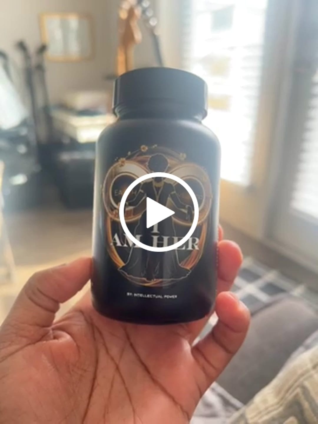 Customer video review of I Am Her - Earth Melanated