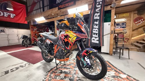 Customer photo review of KTM 1290 Super Adventure 2015-2020 GRAPHICS - “Striker” (Alpha)