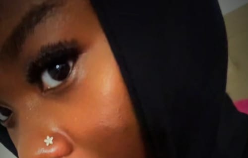 Customer photo review of Piercing Marguerite