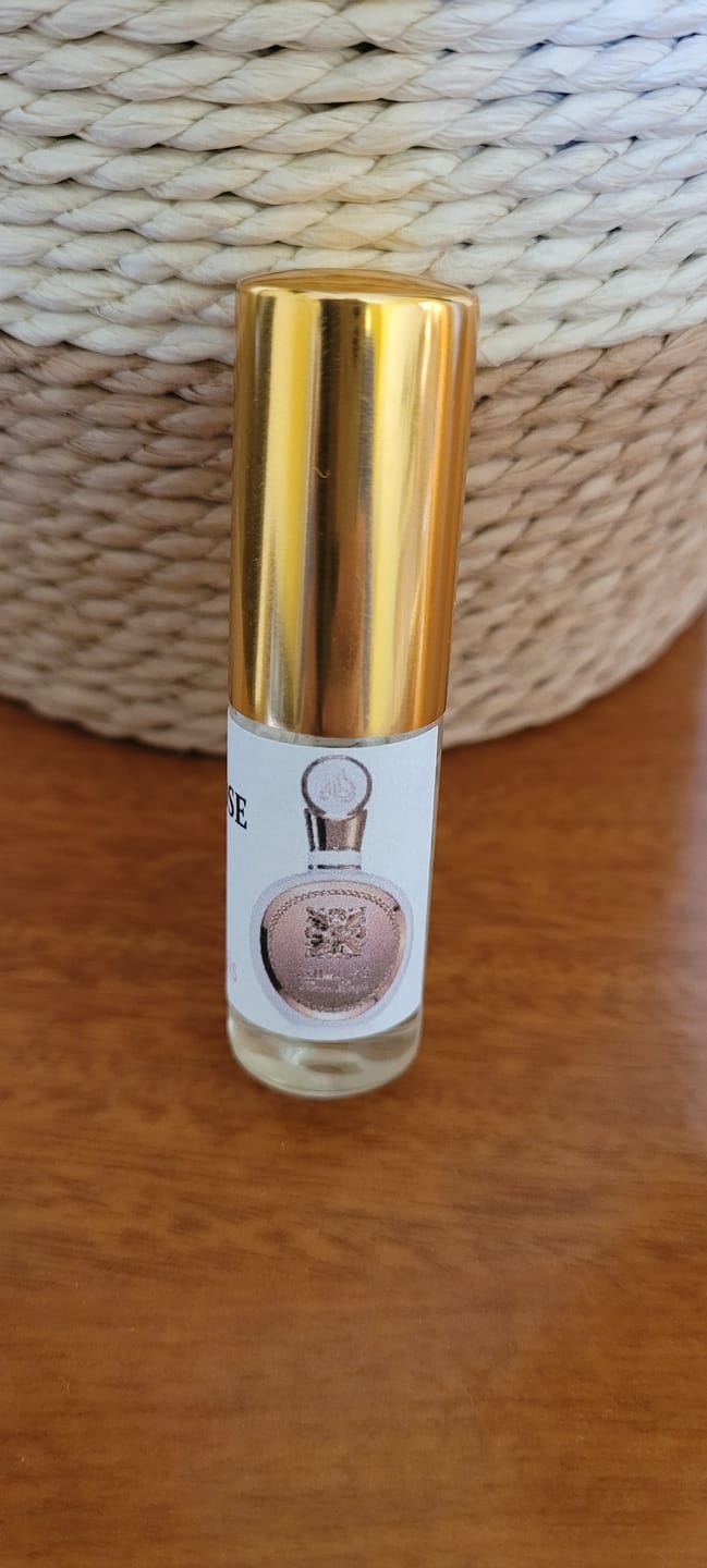 Customer photo review of DECANTE FAKHAR ROSE LATTAFA - 5ML