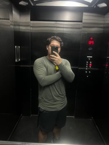 Customer photo review of Artial Performance Long Sleeve - Black