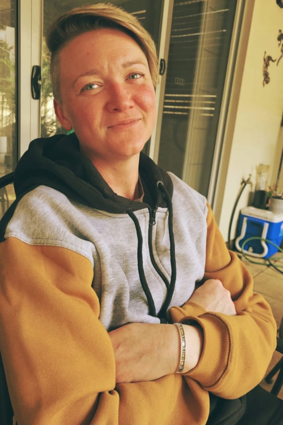 Customer photo review of Black, Grey & Sandy Taupe | Half Zip Long Tail Hoody