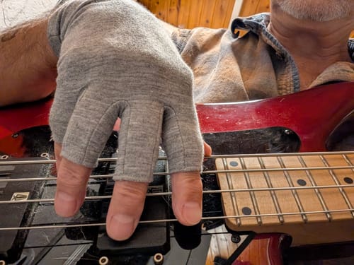 Customer photo review of Premium Onecompress™ Gloves