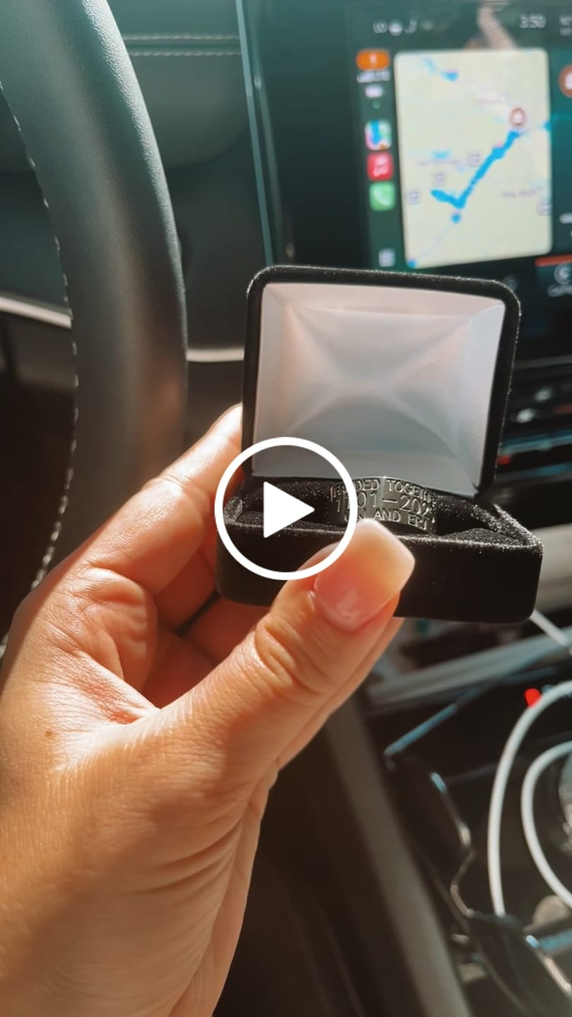 Customer video review of Black Duck Band Ring - Zirconium 10mm