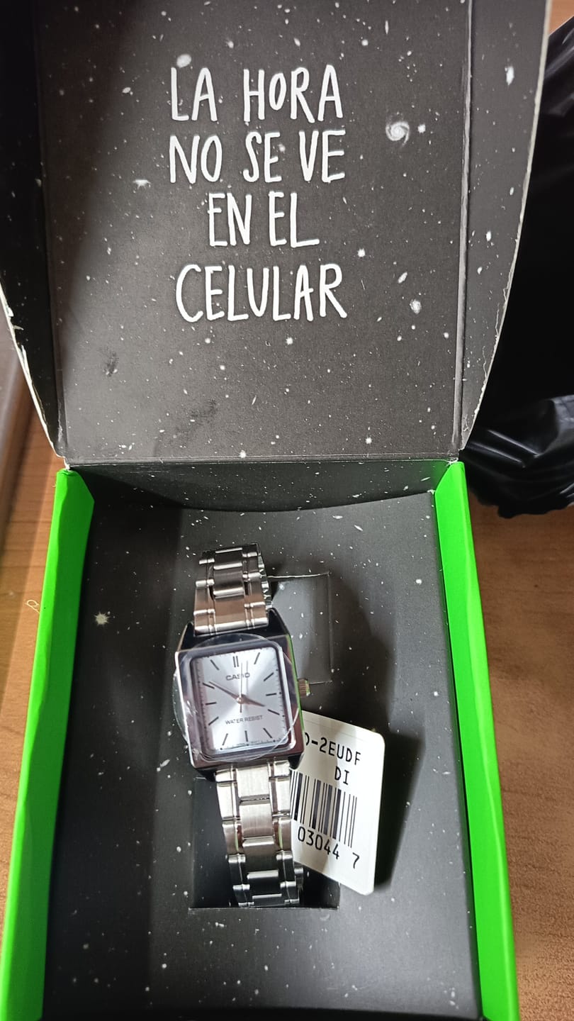 Customer photo review of Reloj Casio Tank Análogo LTP-V007D-2E Acero