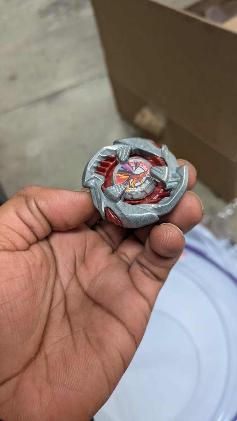 Customer photo review of Beyblade X BX-38 Crimson Garuda 4-70TP Booster