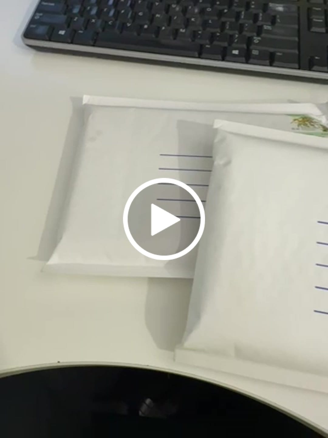 Customer video review of BubblePRO Bubble Mailer 01 160 x 230mm White with Address Lines