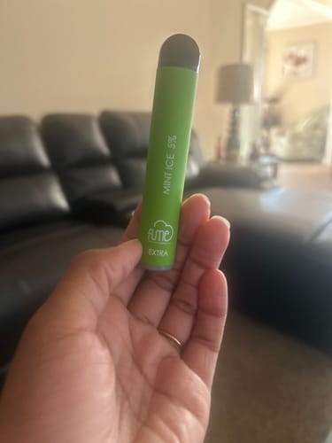 Customer photo review of Fume Extra 1500 Puffs