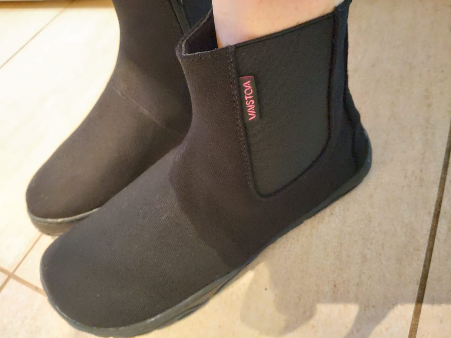 Customer photo review of Vaistoa Kajo -paljasjalkanilkkurit