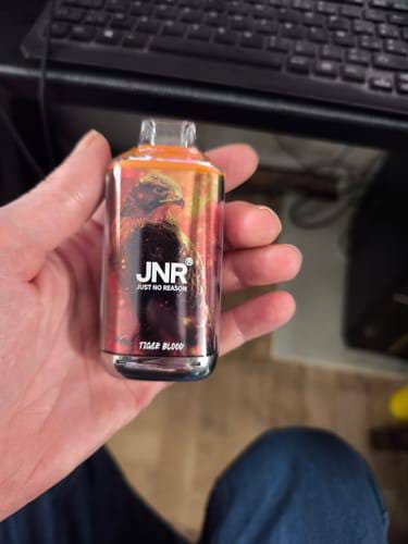 Customer photo review of JNR - Falcon - 16K - Jednorazówki - E papieros - 2% - 16000 Buchów