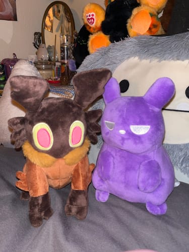 Customer photo review of Rain World - Brown Scavenger Plush