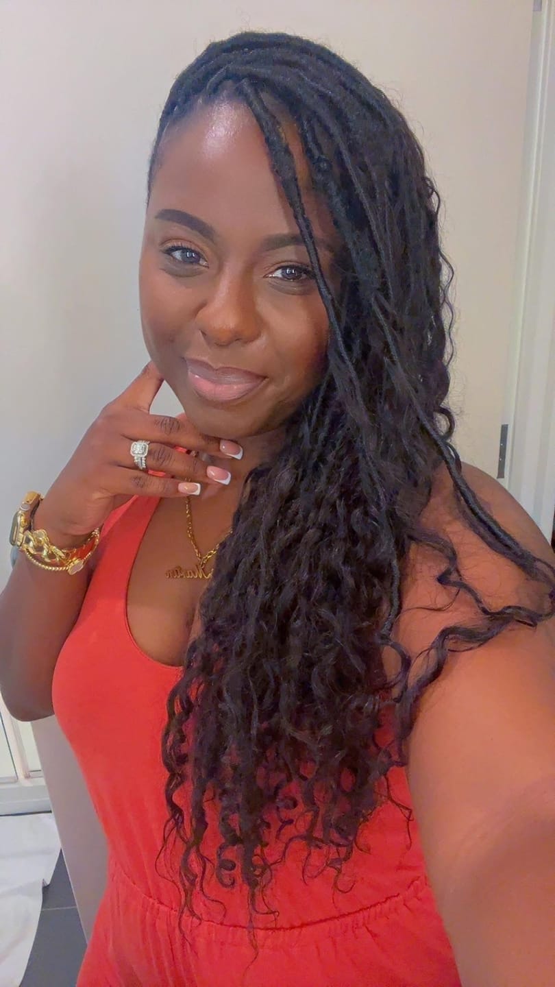 Customer photo review of Pre-looped Crochet Boho Locs with Human Hair Curls