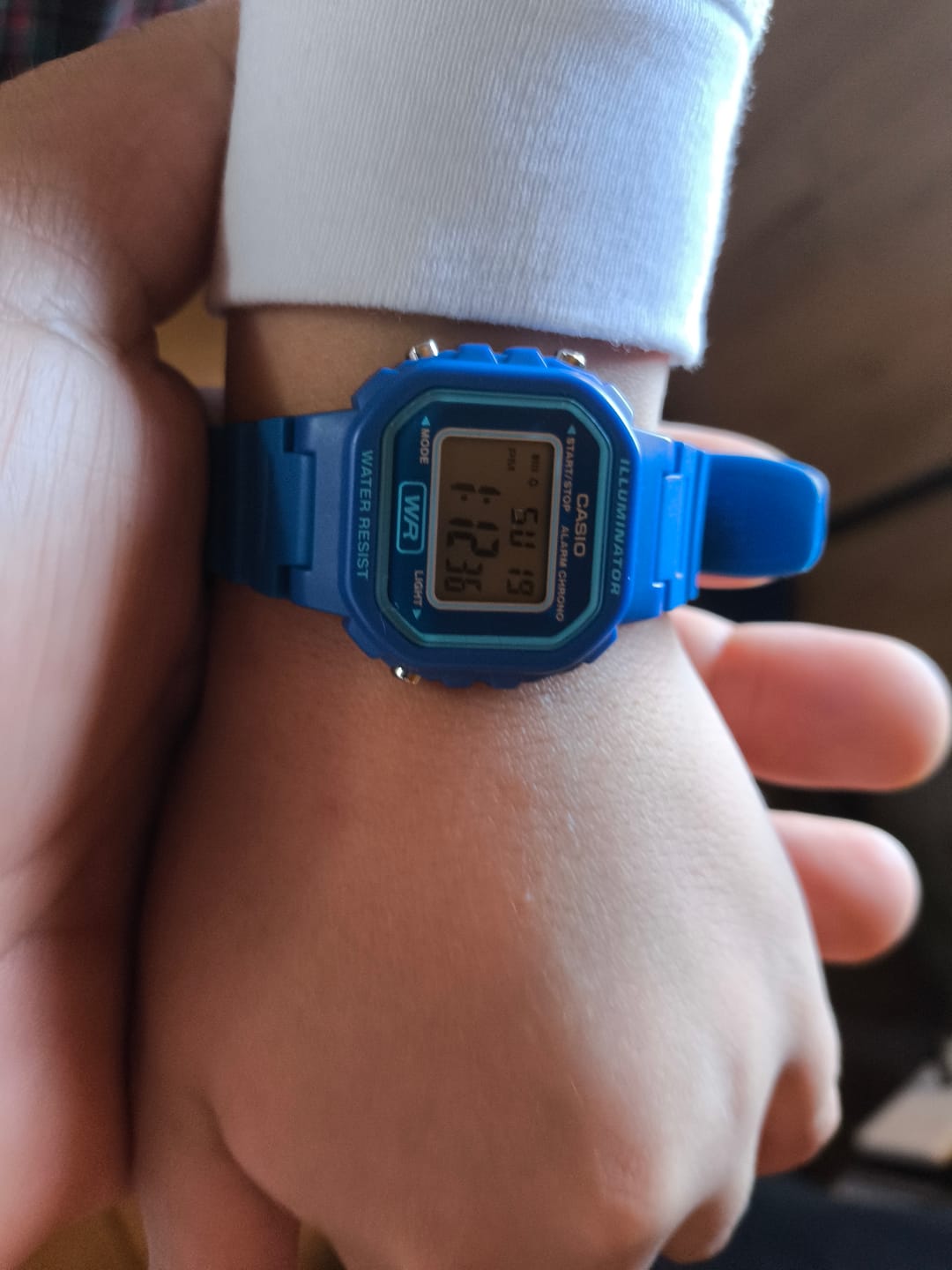 Customer photo review of Reloj Casio Vintage LA-20WH-2ADF Azul