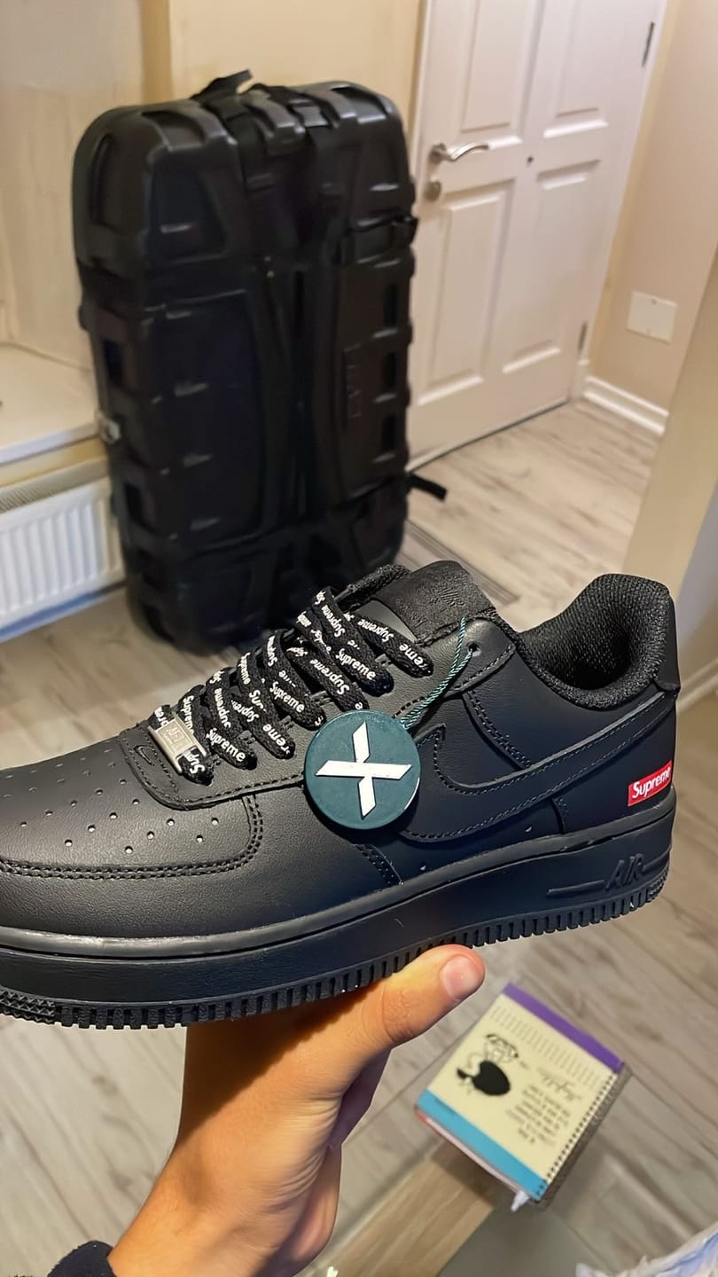 Customer photo review of Nike x Supreme Air Force 1 Low 'Box Logo - Black'