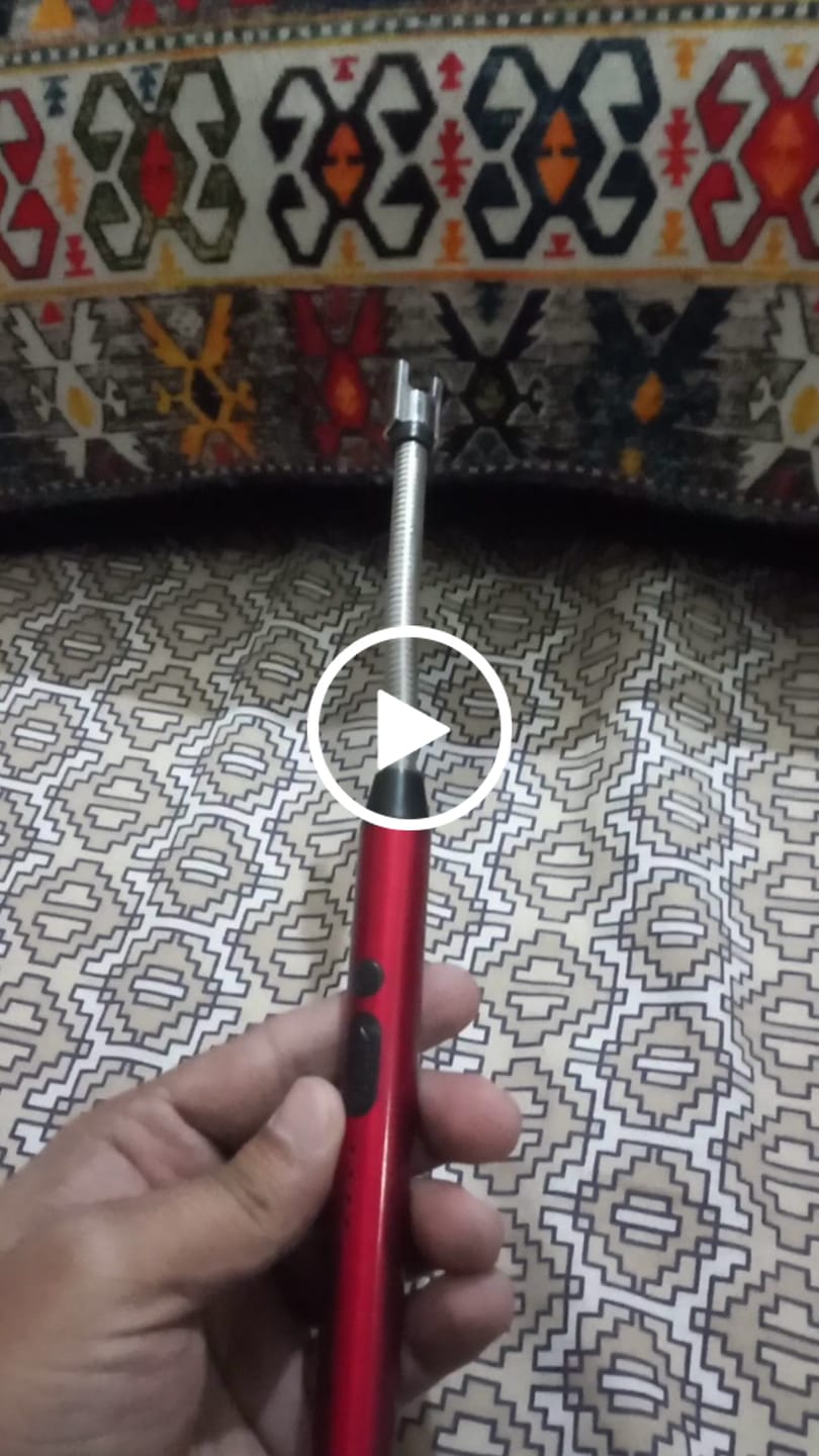Customer video review of Flexible Rechargeable Electric Lighter - Lot Imported
