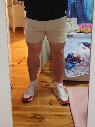 Customer photo review of Ultra-Stretch 5" Chino Shorts - Cream