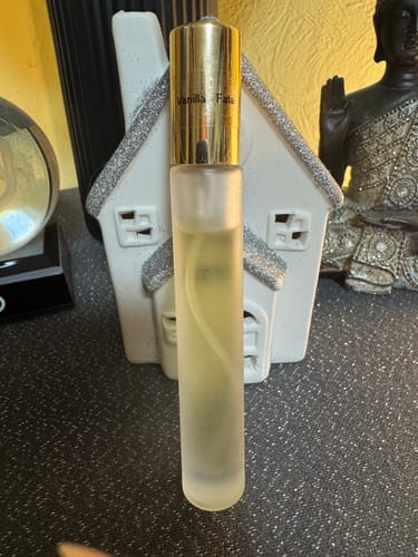 Customer photo review of Deadly Vanilla
