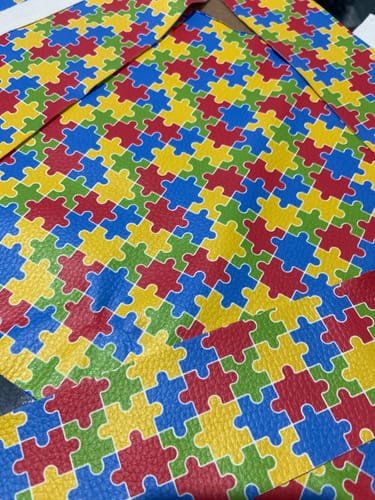 Customer photo review of DOLLARO AUTISMO 0.7MM COM FUNDO MALHA