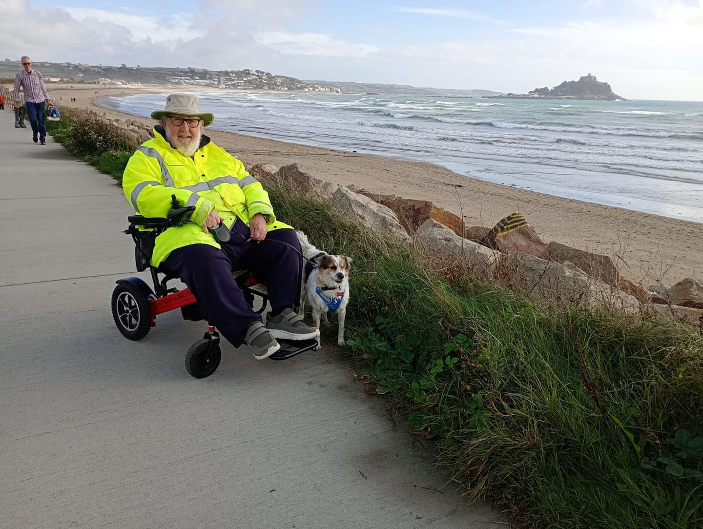 Customer photo review of Folding Lightweight Powerchair | Wide-Seat Freedom Pro ST
