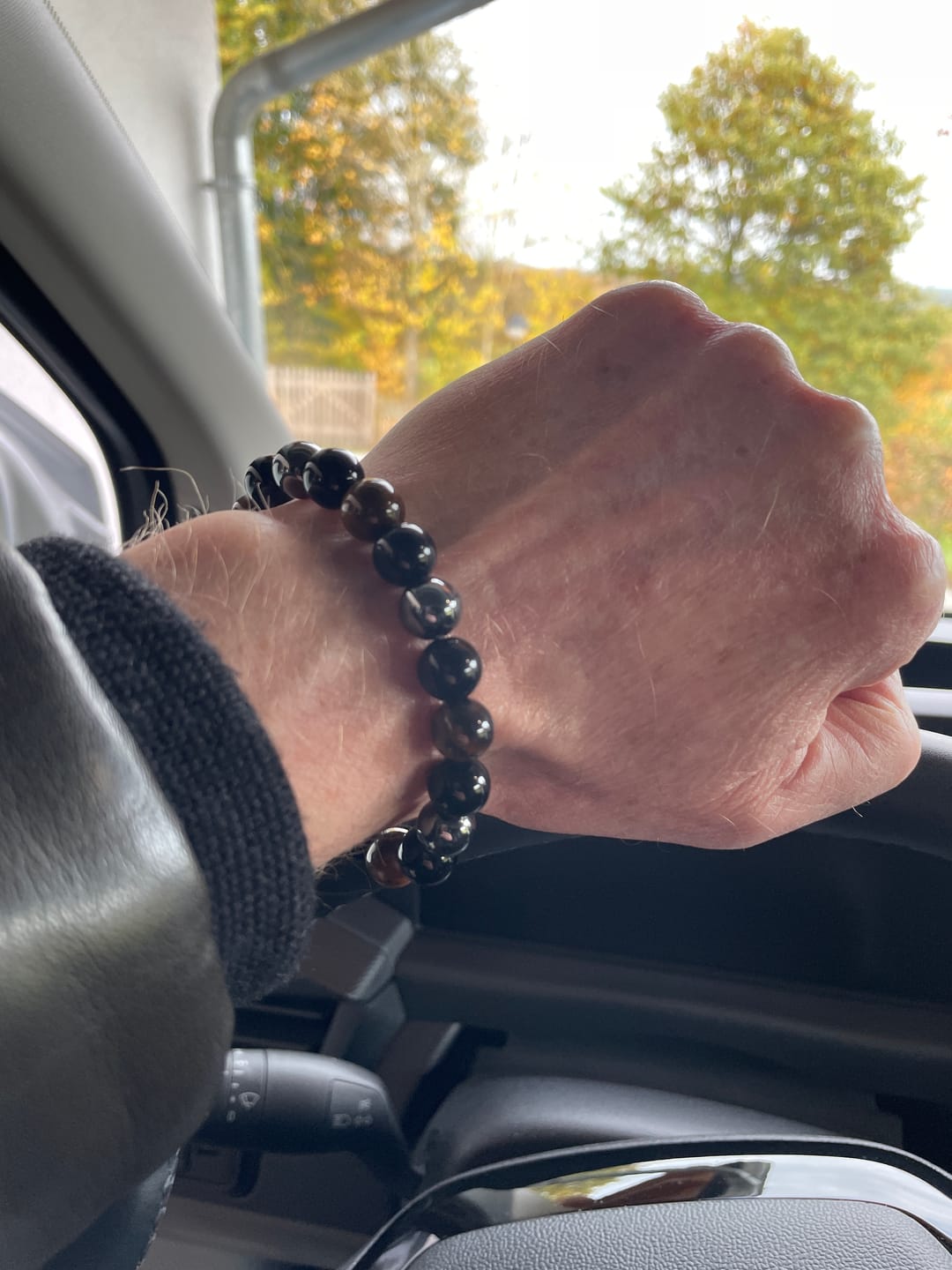 Customer photo review of DREIFACHER SCHÜTZER Tigerauge - Hämatit - Schwarzer Obsidian