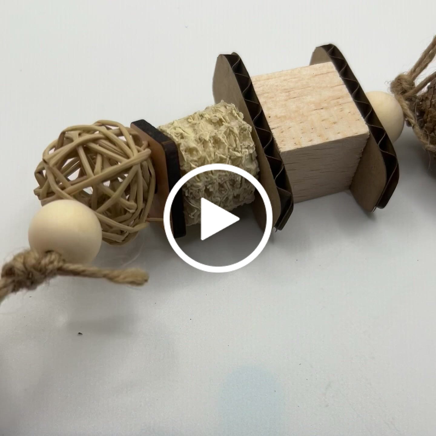 Customer video review of 1" Natural Balsa Cubes - 10 Pack