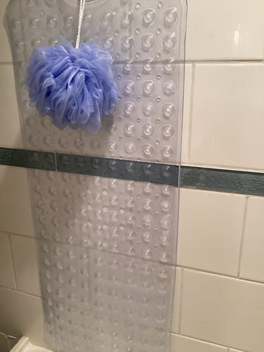 Customer photo review of Stick-N-Stay Shower Mat