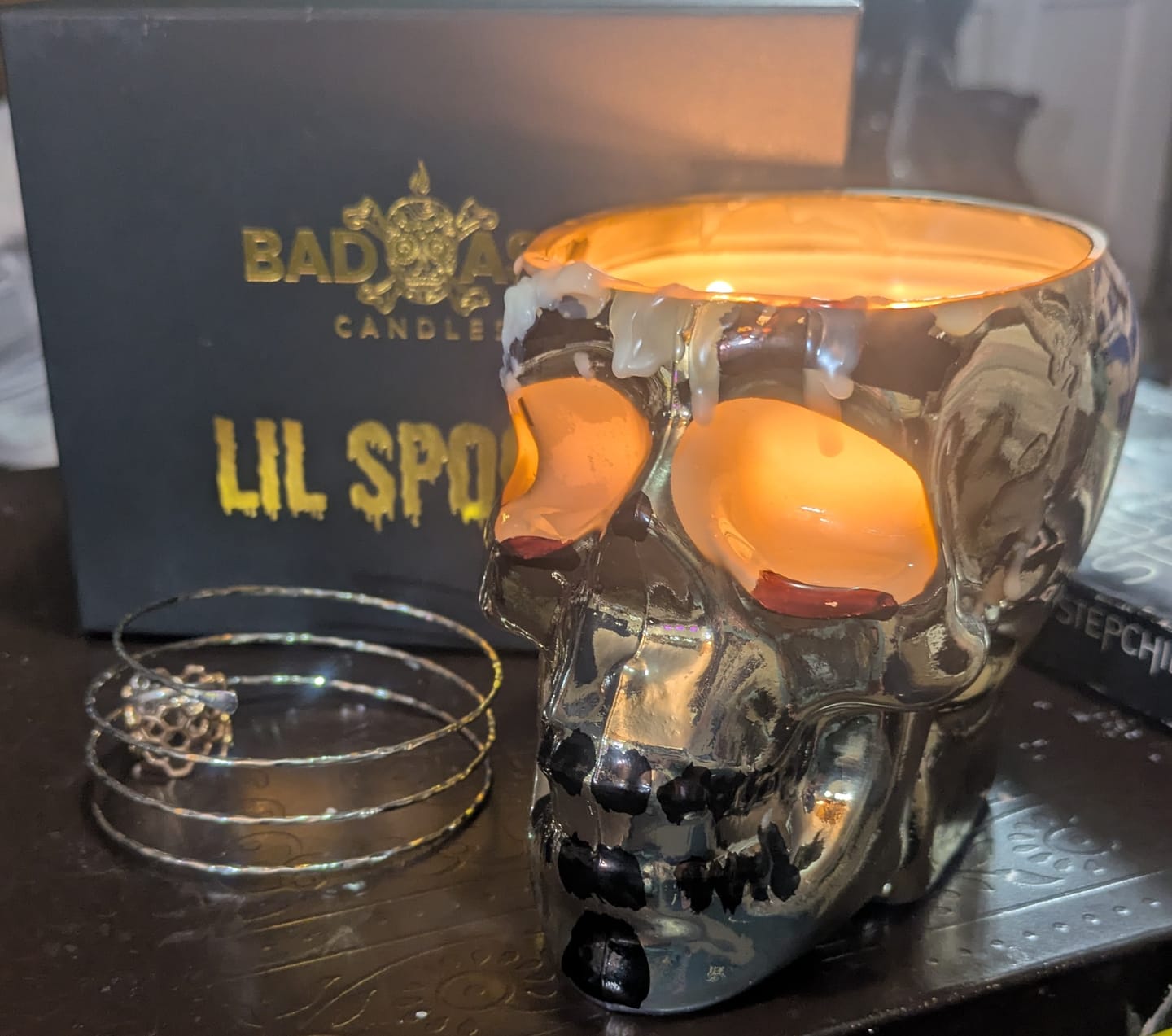 Customer photo review of The Gold Skull 2 Diamond Candle by Badass Candles