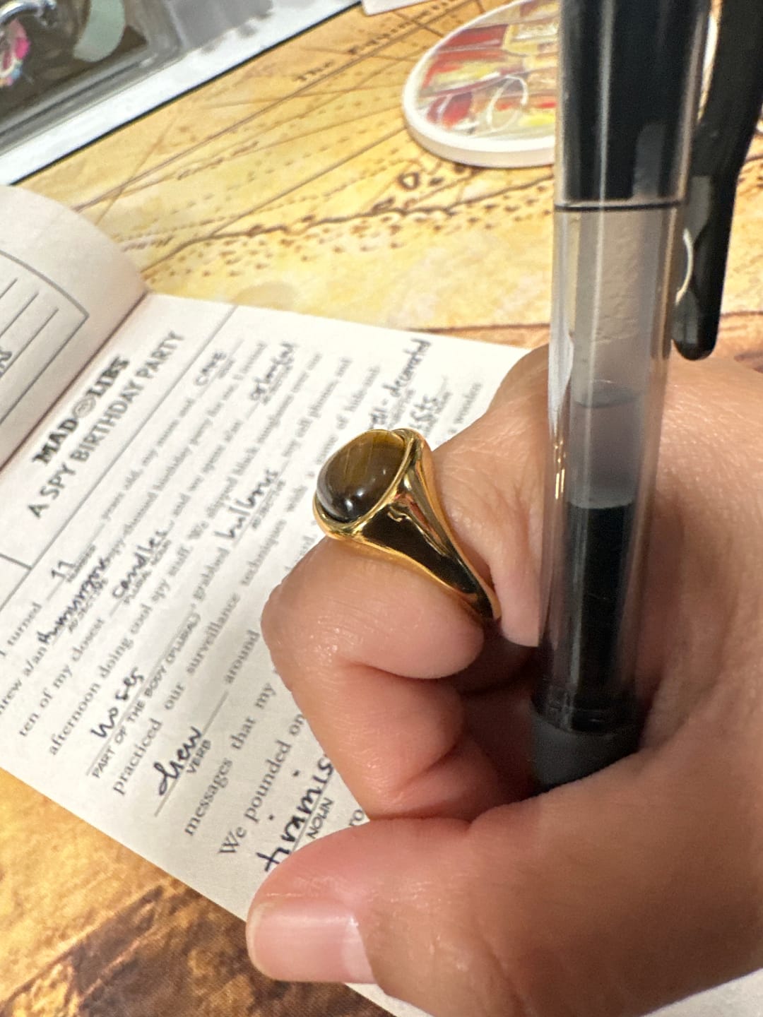 Customer photo review of Alaula Gemstone Bold Ring (Bundle)