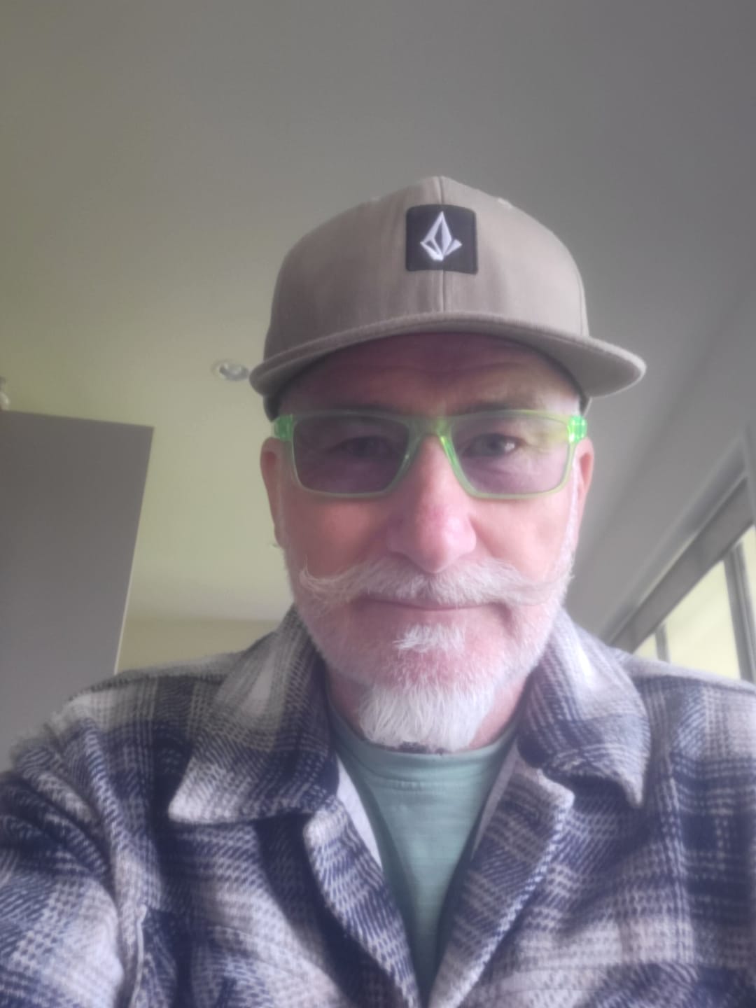 Customer photo review of Aurora