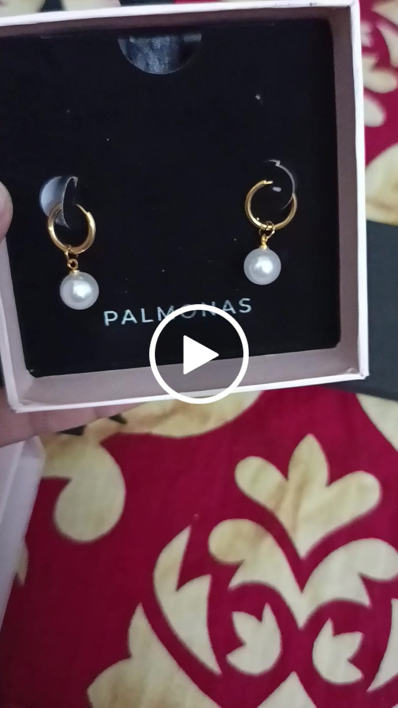 Customer video review of Pearl Orbit Earrings