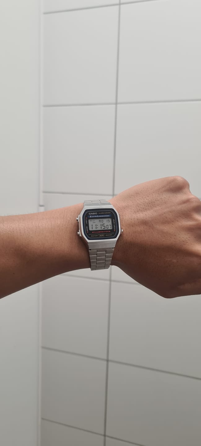 Customer photo review of Reloj Casio Vintage A168WA-1WDF Electroluminescence Plateado