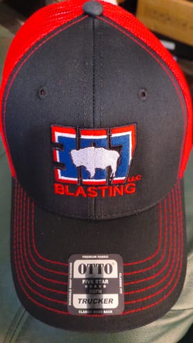 Customer photo review of [12 Pack] Embroidered Trucker Hats