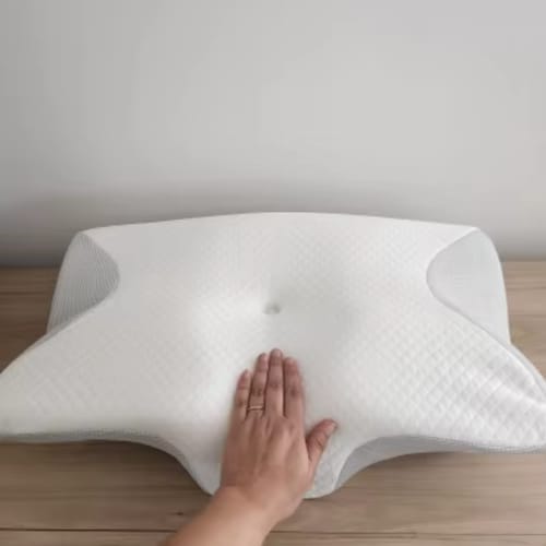Almohada LUNA — Laura C.