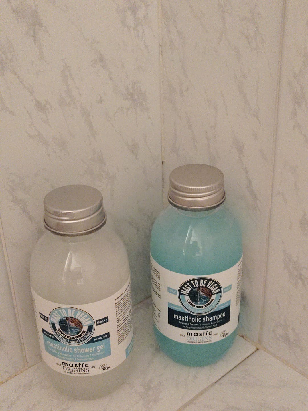 Customer photo review of Mastiholic Shampoo