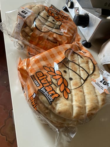 Customer photo review of Traditional Greek Pita Bread – 10 Soft Rounds (16 cm) | Vegetarian-Friendly