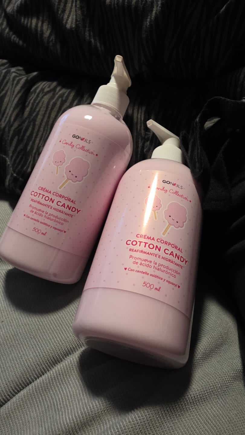 Customer photo review of Crema de Cuerpo Reafirmante e Hidratante Cotton Candy 500 ml