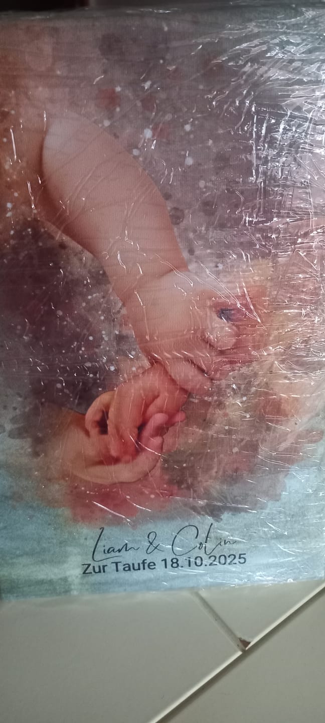 Customer photo review of Foto deines Baby im Aquarell-Stil | Geschenk zur Geburt