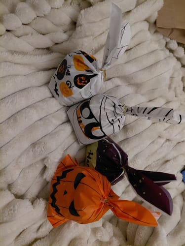 Customer photo review of La Box Monstrueusement Délicieuse - 300gr de frissons et de délices