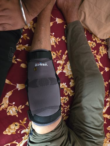 Customer photo review of Hinged Knee Cap | Supports the Knee joint with mediolateral hinges | Color - Grey (Single Piece)