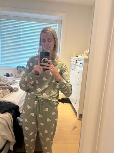 Customer photo review of Ladies Henley Jogger Set - SANTA