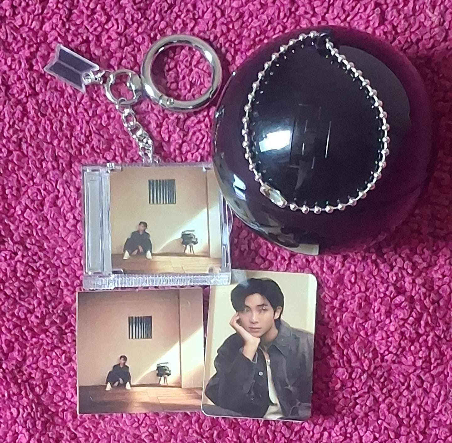 Customer photo review of BTS - 2025 BTS FESTA : CAPSULE ALBUM VOL.1 (1EA)