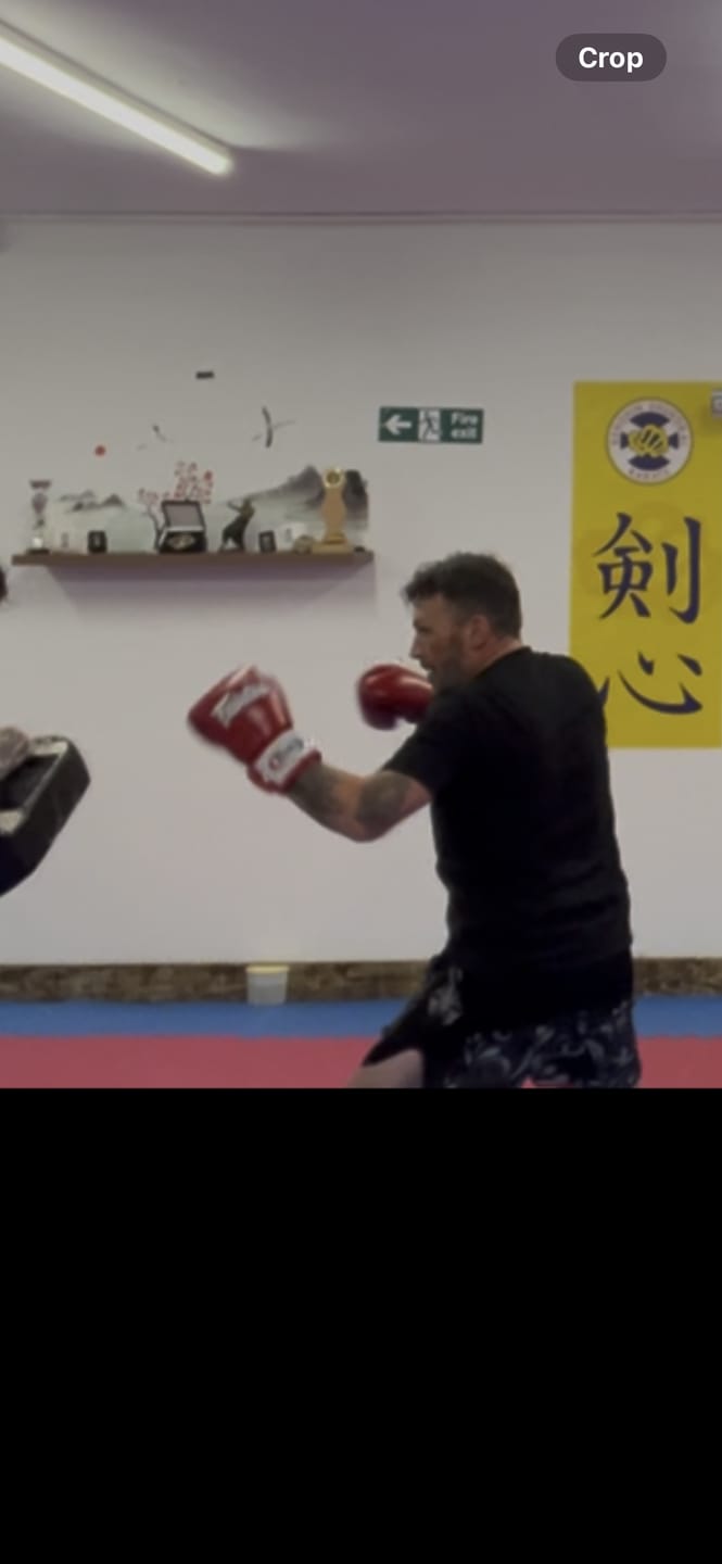 Customer photo review of Fairtex Pro BGL 6 Red Lace-Up Boxing Gloves