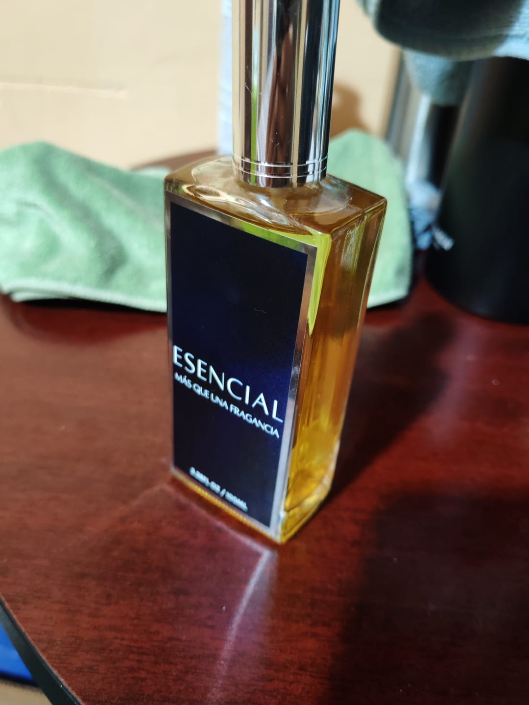 Customer photo review of H400 Inspirado en: Oud Wood - Tom Ford