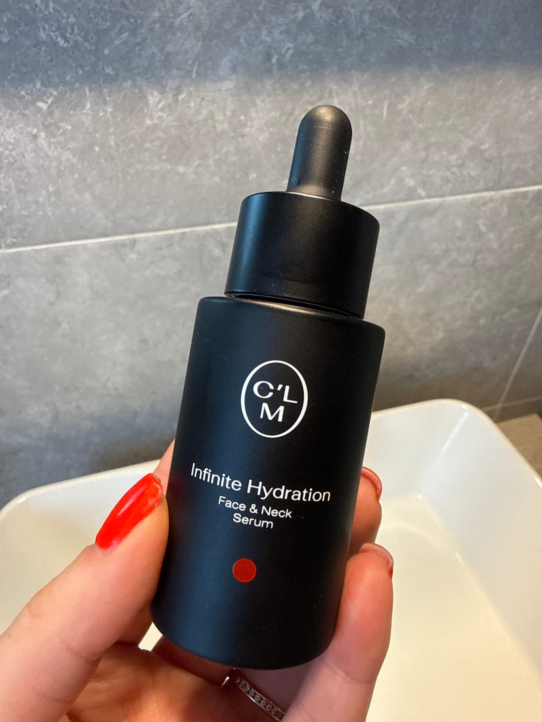 Customer photo review of Intensyviai drėkinantis veido ir kaklo serumas 30ml