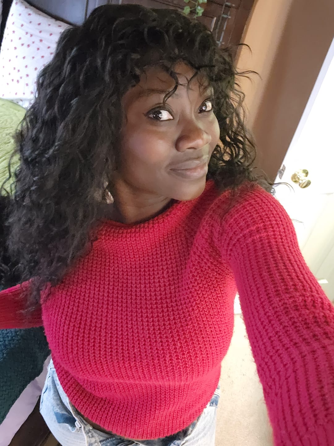 Customer photo review of Sensationnel Glamzy Glueless HD Lace Crown Wig –  MISTY