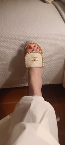 Customer photo review of THICK-SOLED CHAIN HEART SLIPPER IN WHITE LAMBSKIN