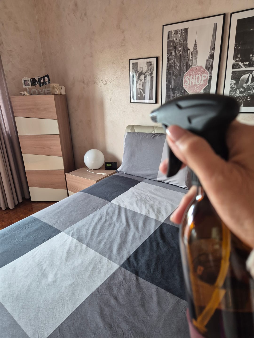 Customer photo review of Profumo "Baci di Talco" igienizzante tessuti e ambienti - Ricarica da 1L