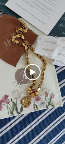 Customer video review of Ciondolo "Amorino"